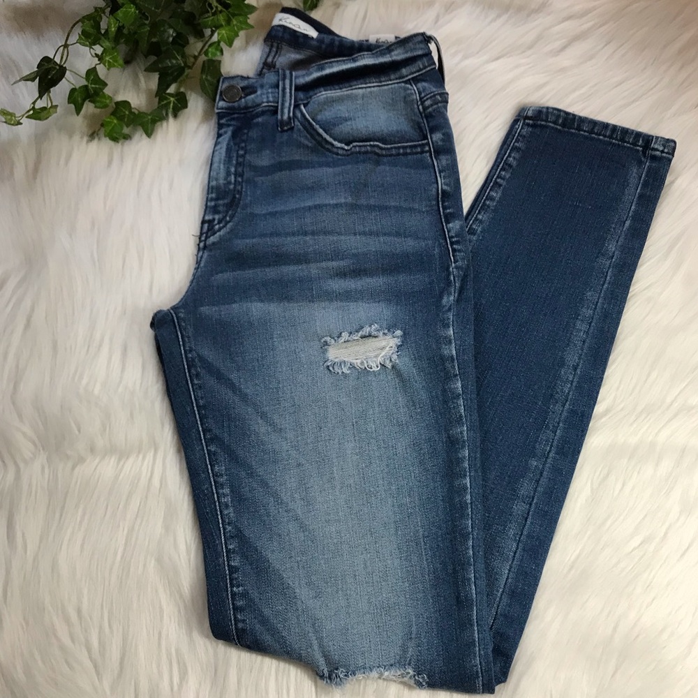 KanCan skinny ripped jeans NWOT